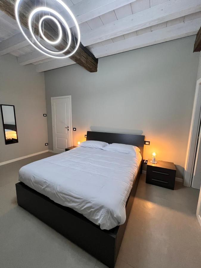 V&B Suites And Apartments 파비아 외부 사진